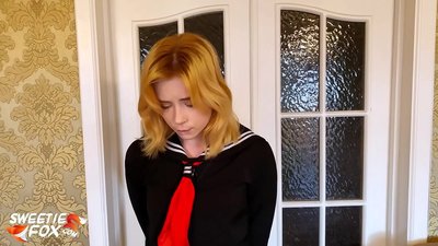 O padrasto castigado duramente a unha alumna por unha mala educación - Azotado e fodido